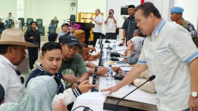 Ribuan Penambang Bone Bolango Geruduk DPRD Gorontalo, Tuntut Pengakuan Wilayah Pertambangan Rakyat