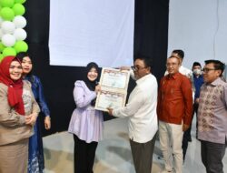 Puncak HKN ke-61, Sutriyani Lumula: Semangat dan Dedikasi Tenaga Kesehatan adalah Kunci Boalemo Sehat dan Hebat