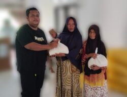 Langkah Awal Perkuat Ketahanan Ekonomi, Forum Pemuda Salurkan Bantuan Beras Untuk Lansia