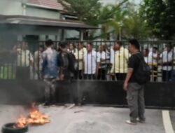 TGR Bone Bolango Mandek Sejak 2004, FPKG dan BEM IAIN Gorontalo Geruduk Kantor Bupati dan Kejari