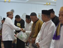 Bupati Rum Pagau Salurkan Bantuan Sembako Ramadan BAZNAS untuk Warga Dulupi