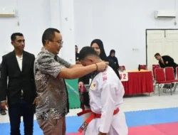 Lahmuddin Buka Gelaran Kejuaraan Karate Se-Provinsi Gorontalo