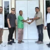 Peringati Hardiknas, Koperasi Gambuta Mining Niaga Serahkan Fasilitas Pendidikan dan Sosial di Bone Bolango