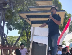 Demo Polda Gorontalo, Massa Desak Tersangka Pencurian Aset KIP PLN Segera Ditahan