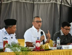 Aparat Desa Harus Kompak Selesaikan Masalah, Stop Curhat di Medsos