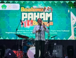Pentas Seni Boalemo Pukau Warga di Alun-Alun Tilamuta