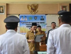 Bupati Boalemo Lantik Pj Kades Mustika dan Saripi